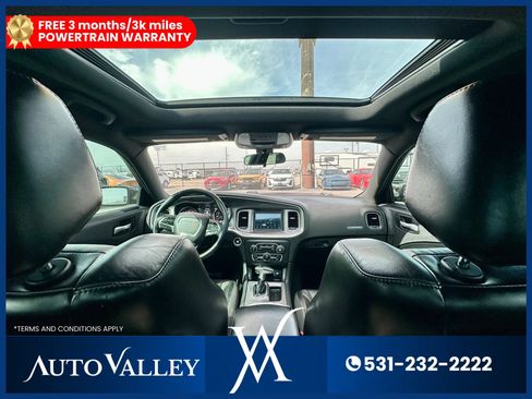 Used 2019 Dodge Charger SXT w/ Leather Interior Group image 29