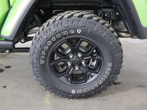 New 2026 Jeep Gladiator Willys image 43