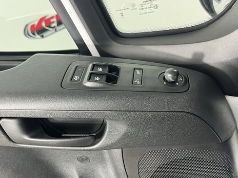 New 2026 RAM ProMaster 2500 w/ Convenience Group image 20