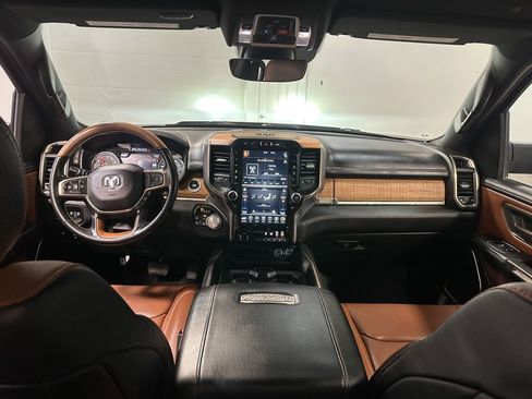 Used 2021 RAM 1500 Limited w/ Bed Utility Group image 16