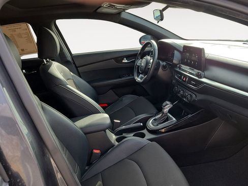 Used 2021 Kia Forte GT-Line w/ GT-Line Premium Package image 15