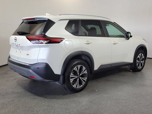 Used 2023 Nissan Rogue SV w/ SV Premium B Package FWD image 6