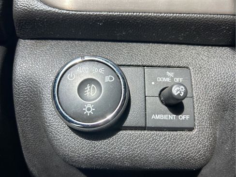 Used 2014 GMC Acadia Denali image 26