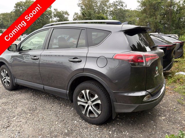 Used 2018 Toyota RAV4 LE w/ All Weather Liner Package AWD/4WD image 8