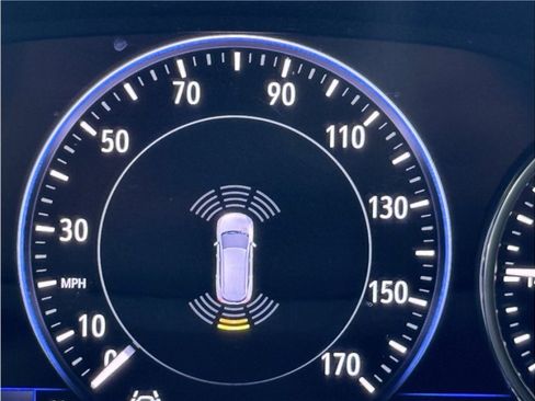 Used 2022 Buick Enclave Premium image 59