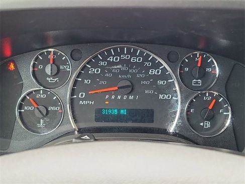 Certified 2023 GMC Savana 2500 w/ Driver Convenience Package image 20