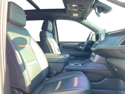 Used 2023 GMC Yukon XL AT4 w/ Technology Package image 26