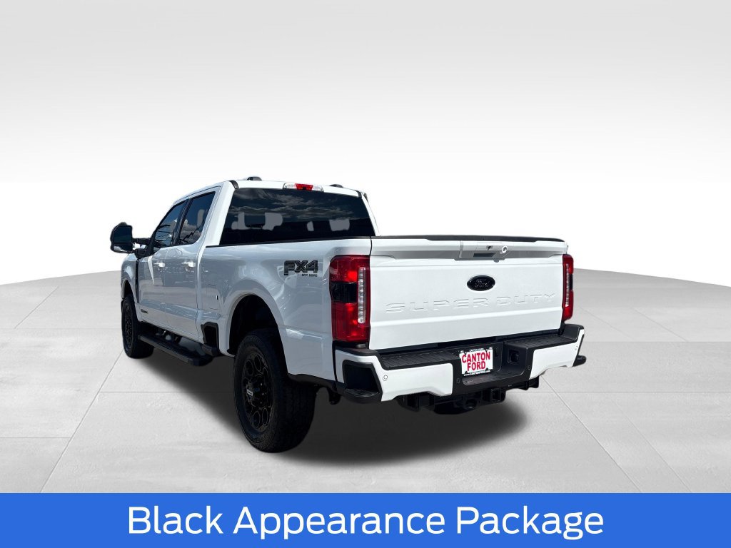 New 2026 Ford F250 XLT w/ XLT Premium Package AWD/4WD image 3