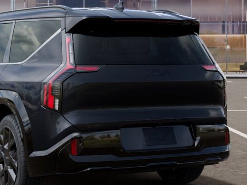 New 2026 Kia EV9 Land AWD/4WD image 13