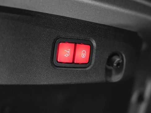 Used 2013 Mercedes-Benz CLS 63 AMG image 72