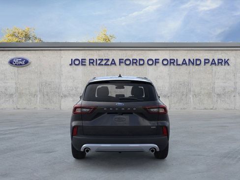 New 2026 Ford Escape SE image 5