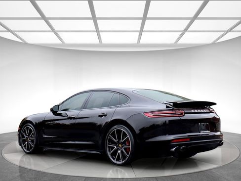 Used 2018 Porsche Panamera w/ Premium Package Plus image 6