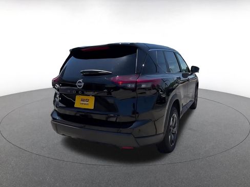 Used 2025 Nissan Rogue SV FWD image 13
