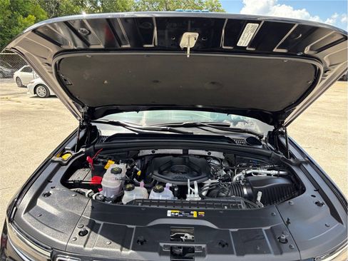 Used 2023 Jeep Grand Cherokee Overland image 55