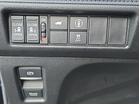 Used 2024 Honda Odyssey EX-L image 27