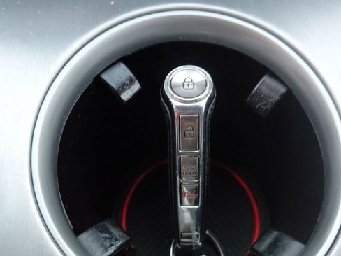 Used 2018 Kia Stinger GT2 image 34