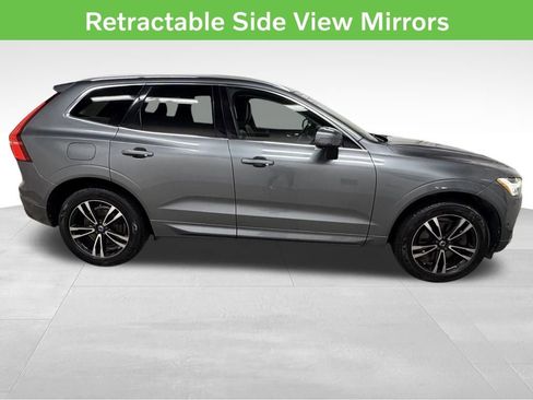 Used 2019 Volvo XC60 T6 Momentum w/ Multimedia Package AWD/4WD image 9