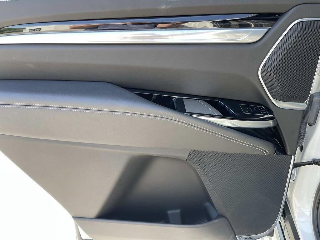 Certified 2025 Cadillac Escalade Sport AWD/4WD image 20