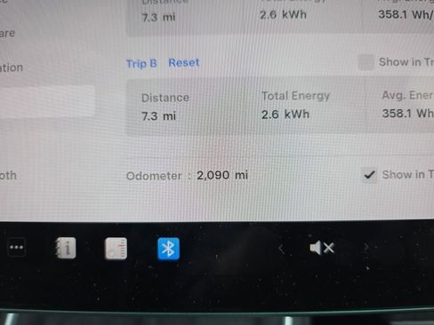 Used 2026 Tesla Model Y AWD image 14