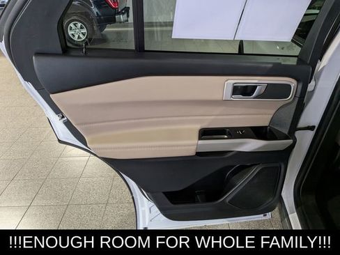 Used 2022 Ford Explorer XLT w/ Equipment Group 202A image 20