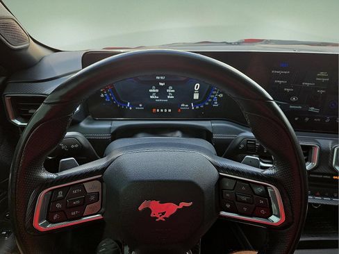 Used 2024 Ford Mustang GT Premium RWD image 4