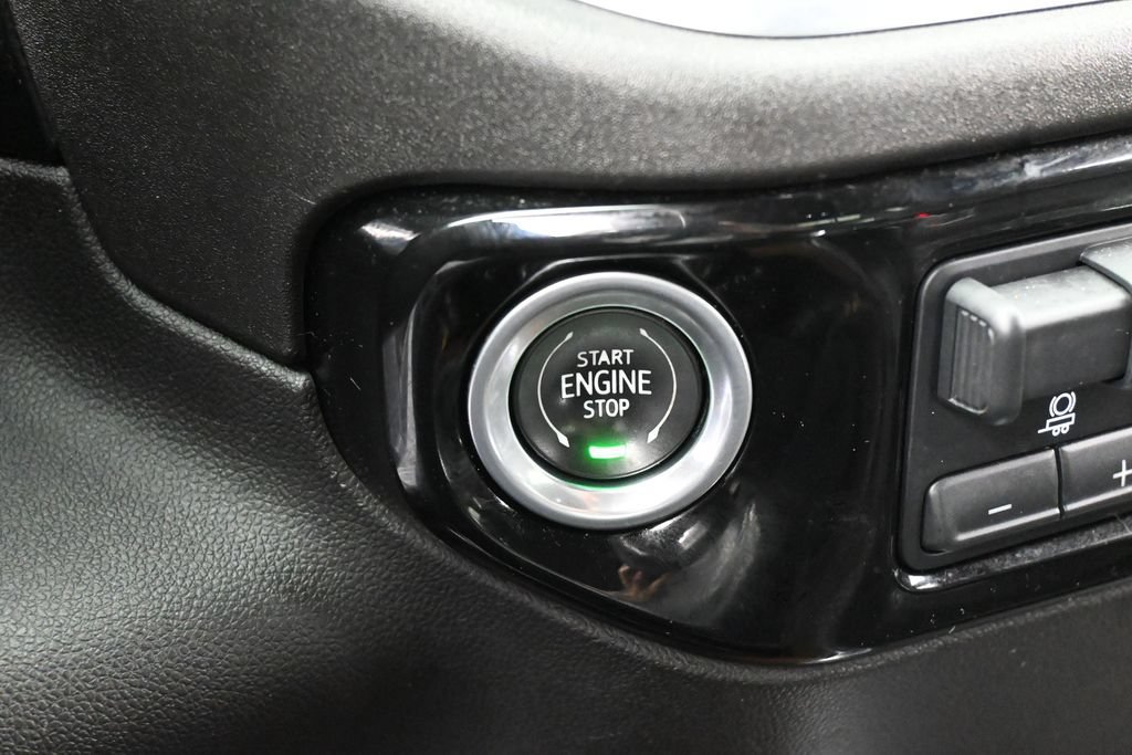 Used 2022 Chevrolet Silverado 1500 High Country RWD image 23