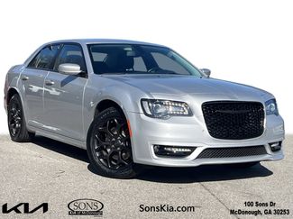 Used 2021 Chrysler 300 Touring L video 1