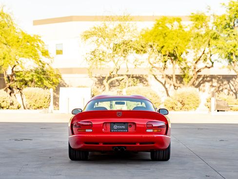 Used 1997 Dodge Viper GTS RWD image 7