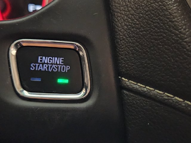 Used 2021 GMC Acadia Denali w/ Denali Technology Package FWD image 21