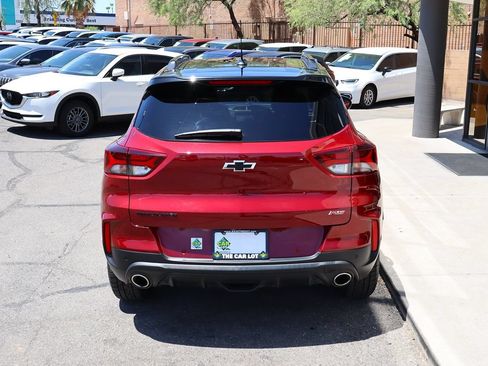 Used 2022 Chevrolet TrailBlazer RS w/ Technology Package FWD image 10