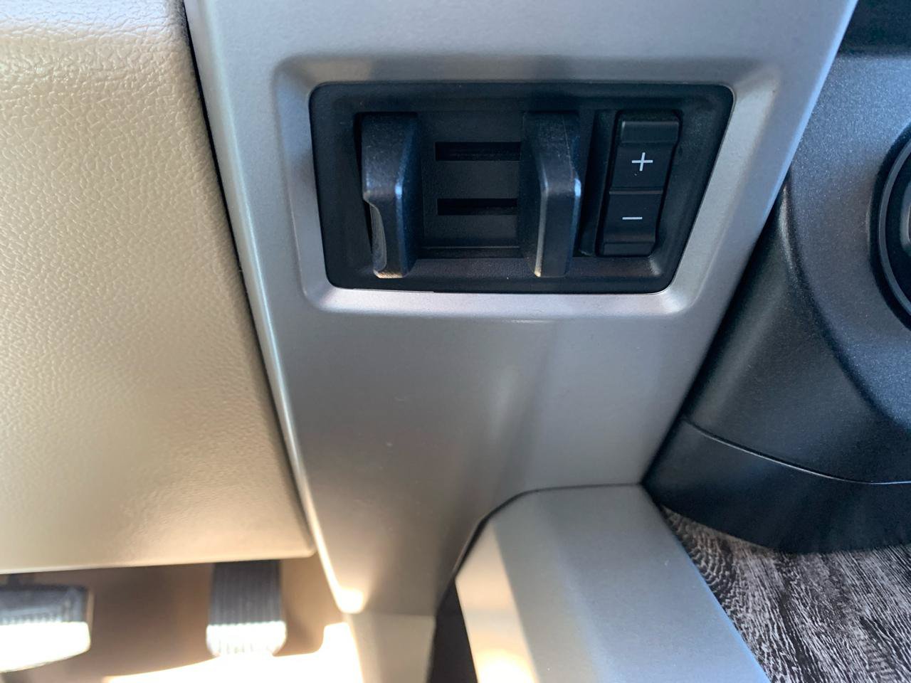 Used 2017 Ford F250 Lariat w/ Chrome Package AWD/4WD image 31