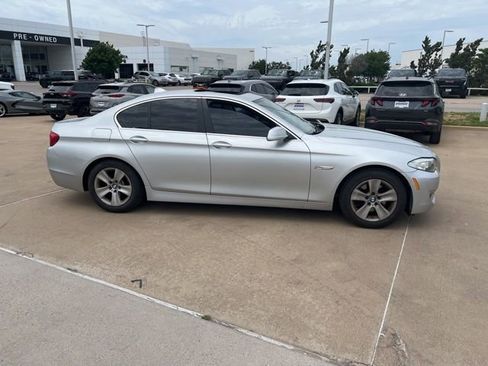 Used 2012 BMW 528i Sedan RWD image 4