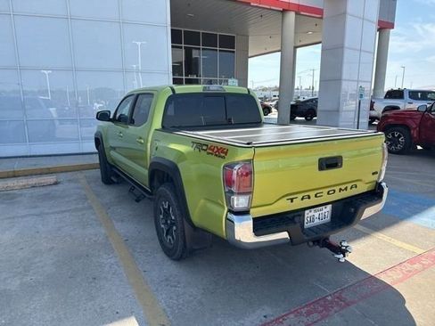 Used 2023 Toyota Tacoma TRD Off-Road image 6