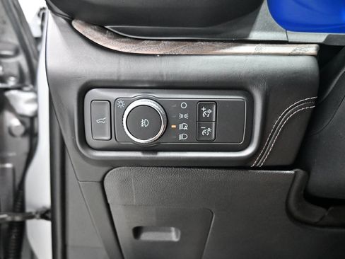 Used 2020 Ford Explorer Platinum AWD/4WD image 9