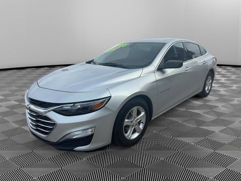 Used 2022 Chevrolet Malibu LS image 7