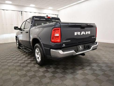 Used 2025 RAM 1500 Big Horn AWD/4WD image 5