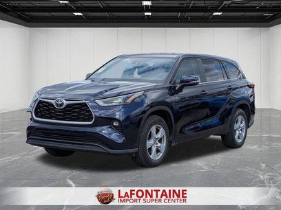 Certified 2025 Toyota Highlander LE