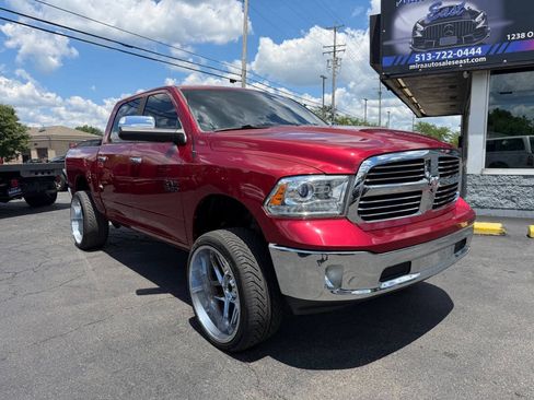 Used 2015 RAM 1500 Laramie AWD/4WD image 10
