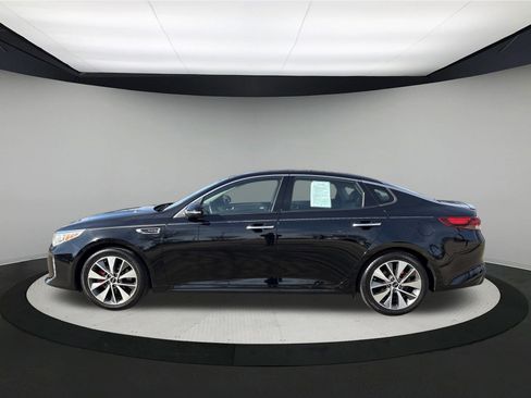 Used 2017 Kia Optima SX image 4