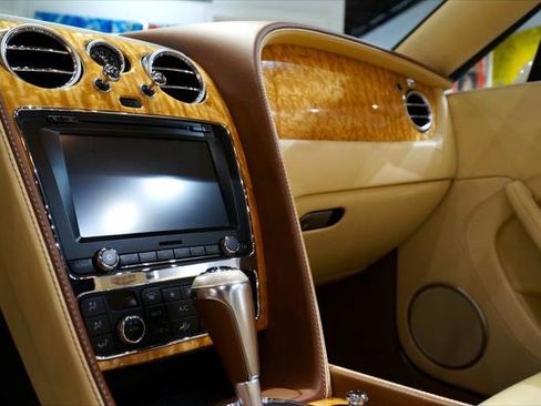 Used 2013 Bentley Continental GT image 17