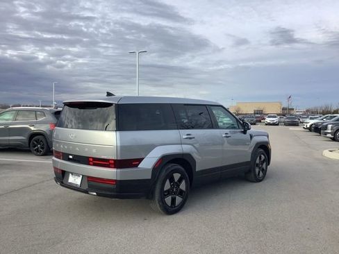 New 2026 Hyundai Santa Fe SE image 5