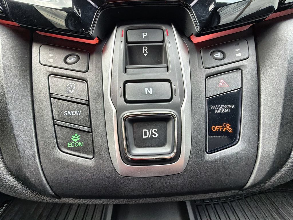 Used 2024 Honda Odyssey Sport image 25