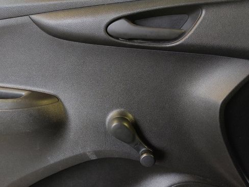 Used 2018 Chevrolet Spark LS image 27