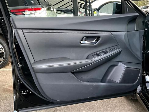 Certified 2025 Nissan Sentra SV w/ All-Weather Package FWD image 13