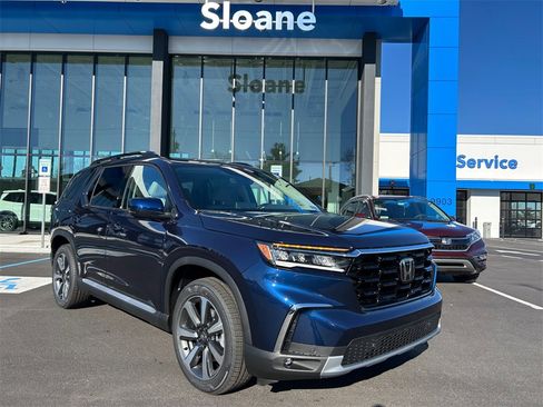 New 2025 Honda Pilot Touring image 26