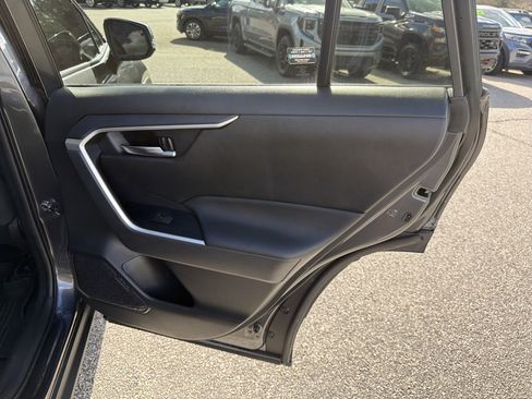 Certified 2022 Toyota RAV4 XLE w/ Convenience Package image 28