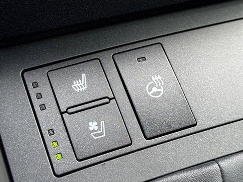 Used 2023 Lexus IS 350 F Sport w/ Navigation Package RWD image 21