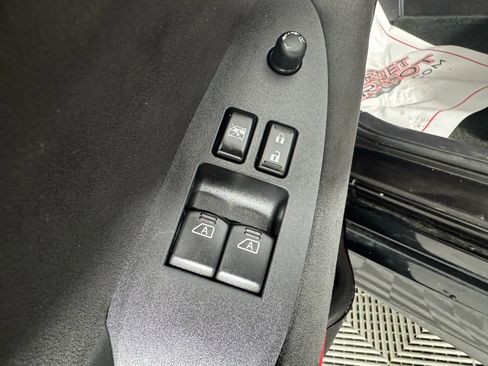 Used 2023 Nissan Z w/ Floor Mat Package (L93) RWD image 32