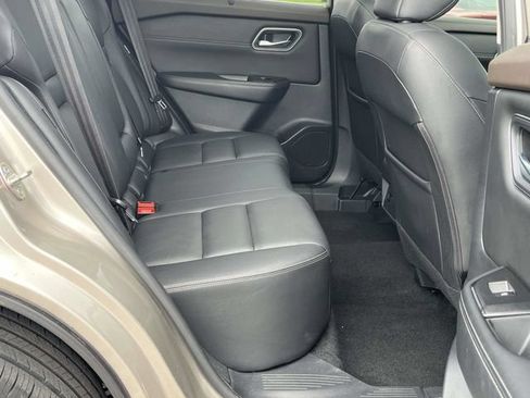 Used 2021 Nissan Rogue SL w/ Premium Package FWD image 23
