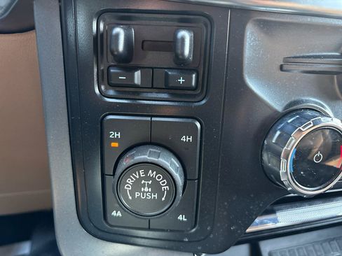 Used 2022 Ford F150 Lariat w/ Equipment Group 502A High AWD/4WD image 24